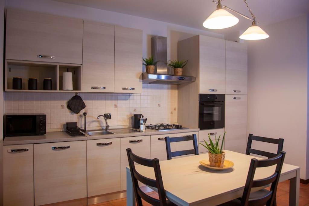 Montecatini Terme "Lo Zizzolo" Casa Moderna E Tranquilla Villa Buitenkant foto